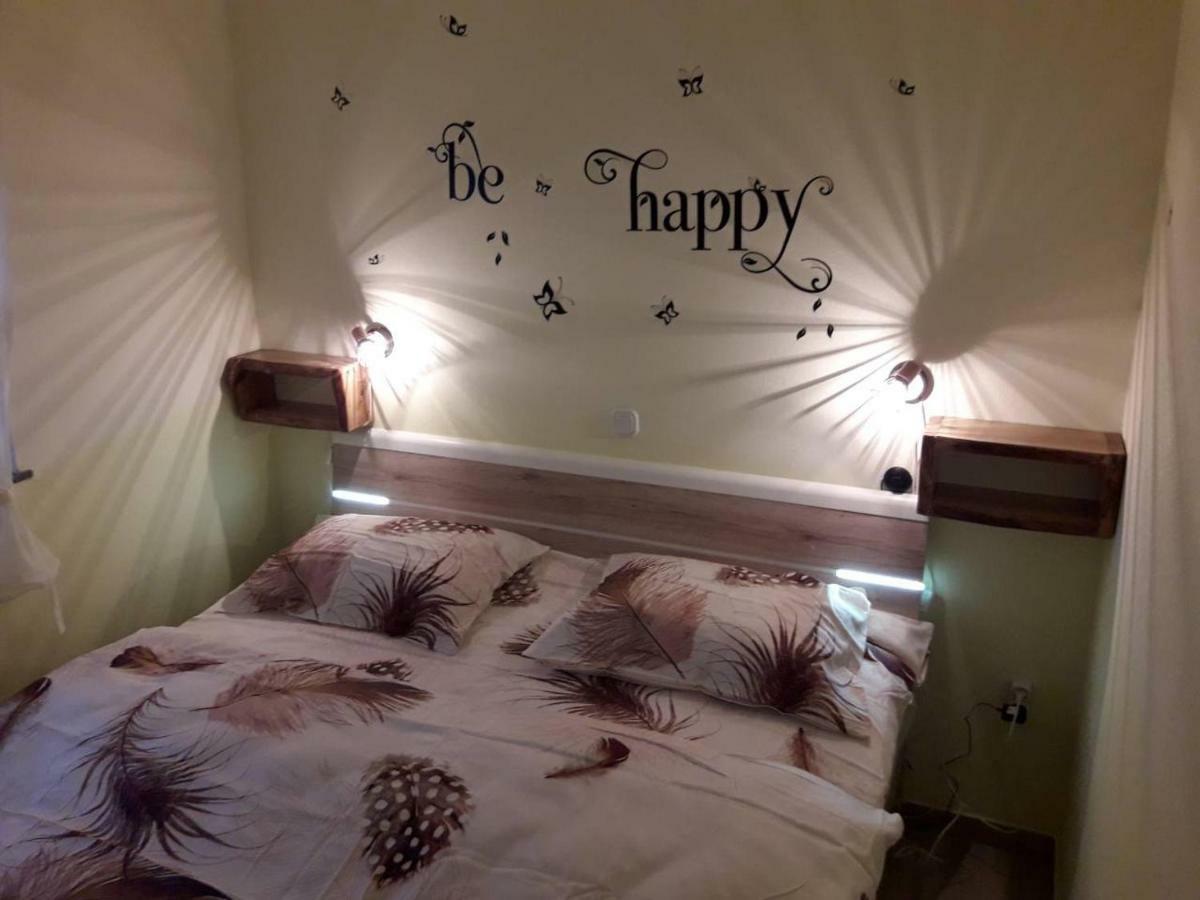 Apartma Marjetica Blejska Dobrava Екстериор снимка