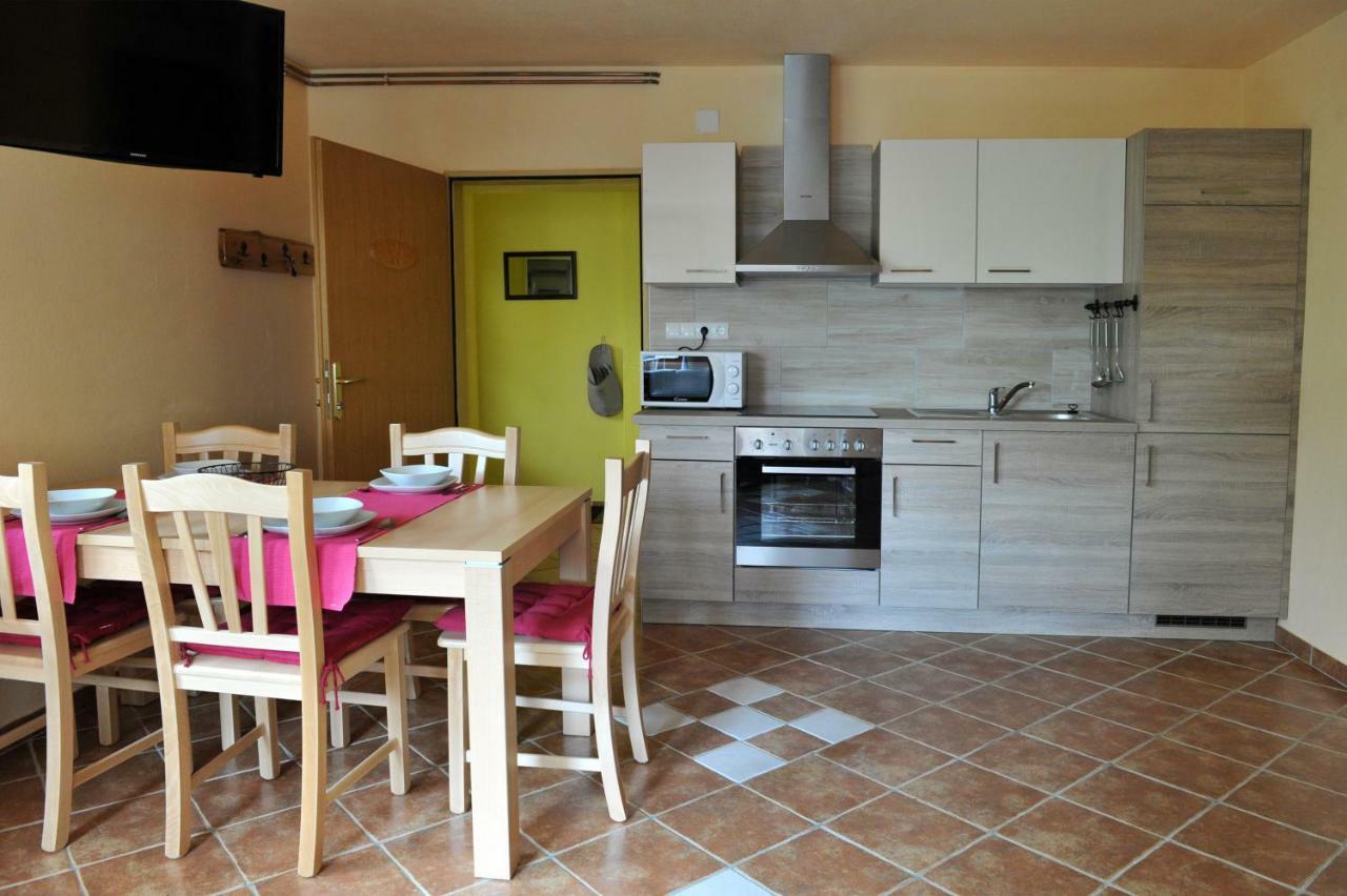 Apartma Marjetica Blejska Dobrava Екстериор снимка