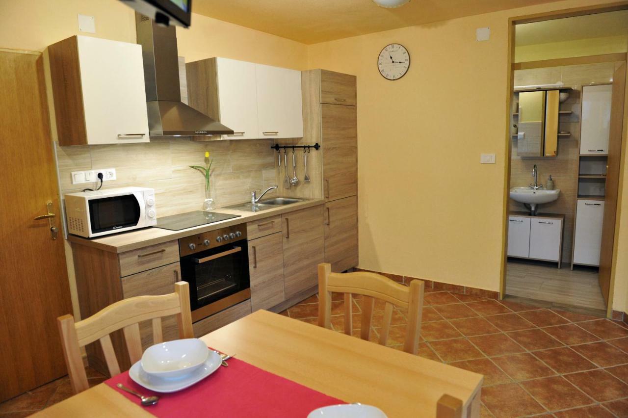 Apartma Marjetica Blejska Dobrava Екстериор снимка